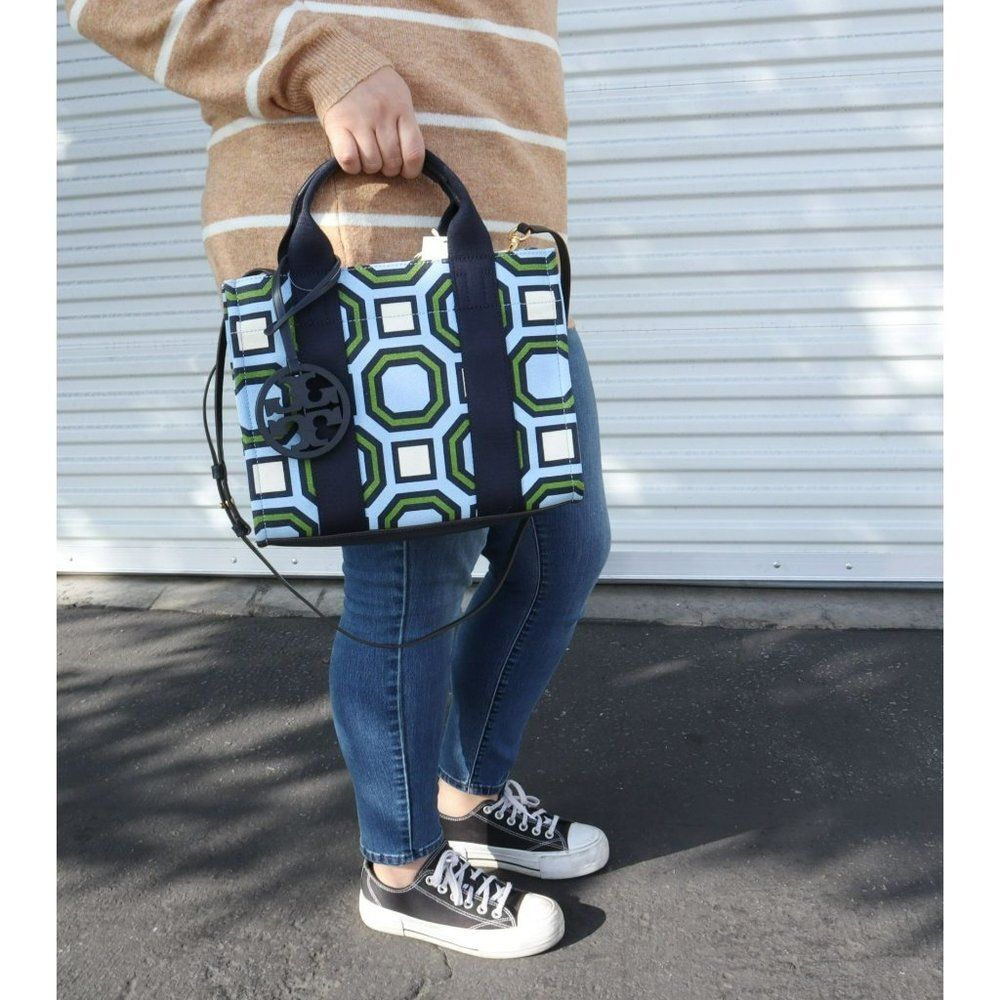 NWT Tory Burch Octagon Geometric Tote in Light Chambray